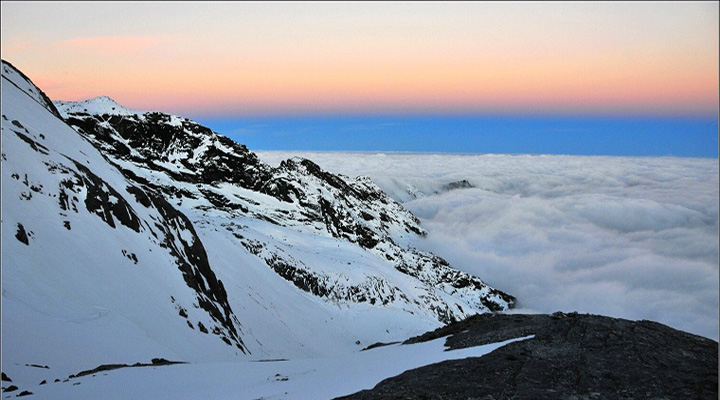 哈巴雪山圖片